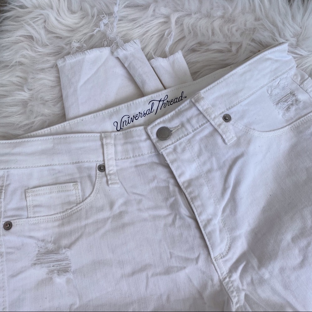 Universal Thread White Distressed High Waisted Je… - image 3